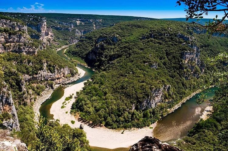 les templiers vus d'en haut, réserve naturelle des gorges de l'Ardèche